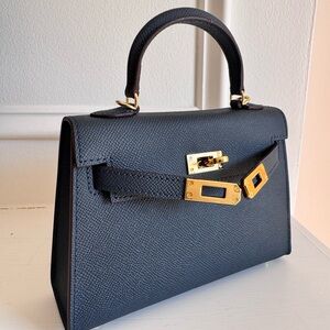 19CM Classic Epsom Leather Top Handle Mini Bag - Navy